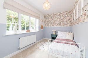 Bed- click for photo gallery